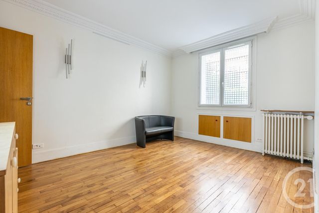 Appartement à vendre - 3 pièces - 55.79 m2 - PARIS - 75017 - ILE-DE-FRANCE - Century 21 Montparnasse Pasteur